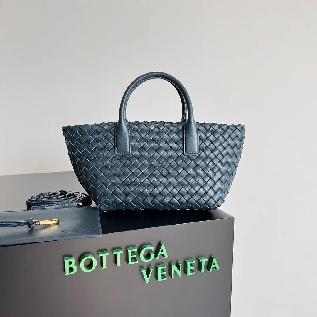 All categories 💚 Authentic bags 💚 BV 2025 new BV handbags